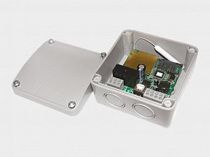 GSM-модуль для приема сигнала с мобильного телефона и передачи управляющей команды для запуска электропривода или шлагбаума